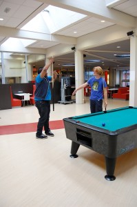 Poolen op Acedemieplein - Elder wint