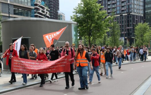 Landelijk protest in Utrecht tegen langstudeerboete en bezuinigingen
