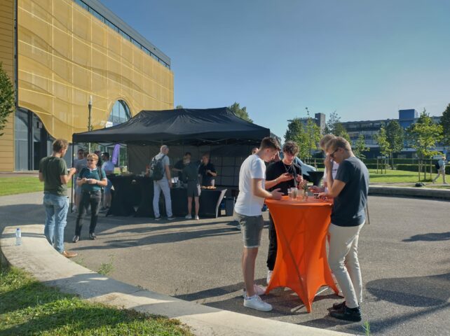 groepjes studenten bij de intro Dordrecht